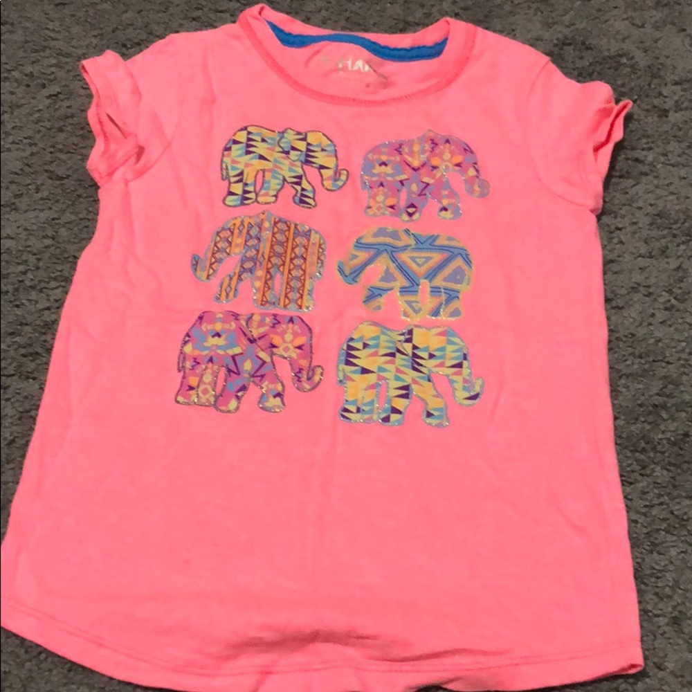 Pink tee